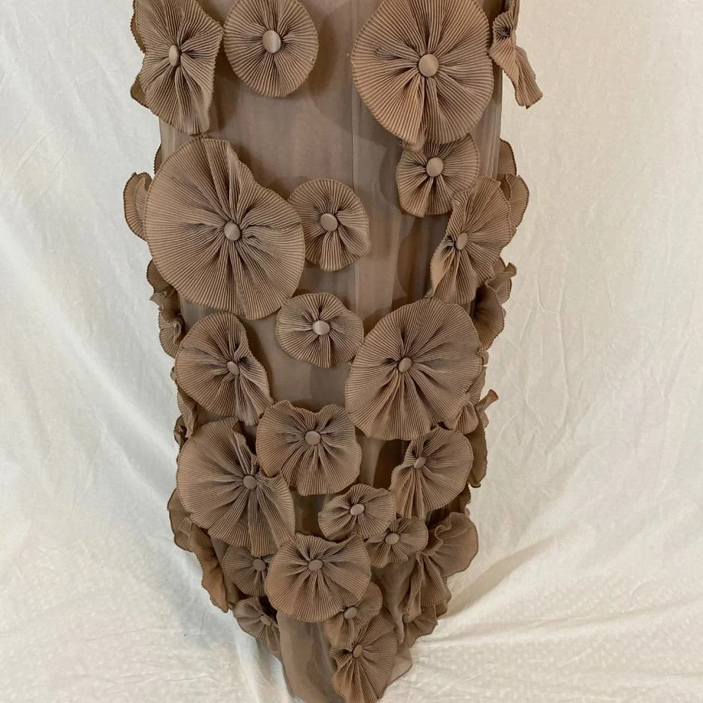 Sue Wong Tan Strapless Elegant Gown - Picture 7 of 8